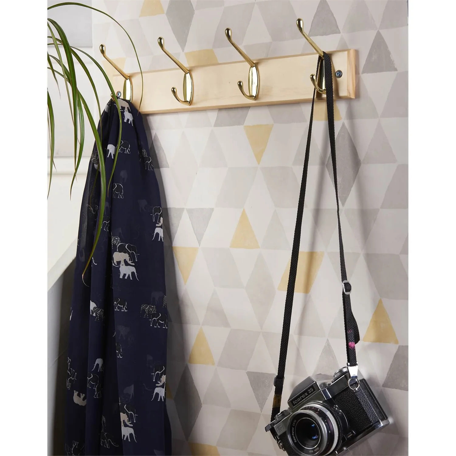 None C23 4 HOOK PINE PB HAT AND COAT. 4 None C23 4 HOOK PINE PB HAT AND COAT. - Image 2