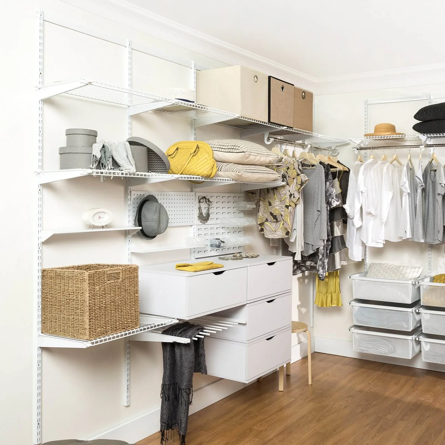 Wire Shelf - White - 122.5 X 33.5cm 5 Wire Shelf - White - 122.5 X 33.5cm - Image 3