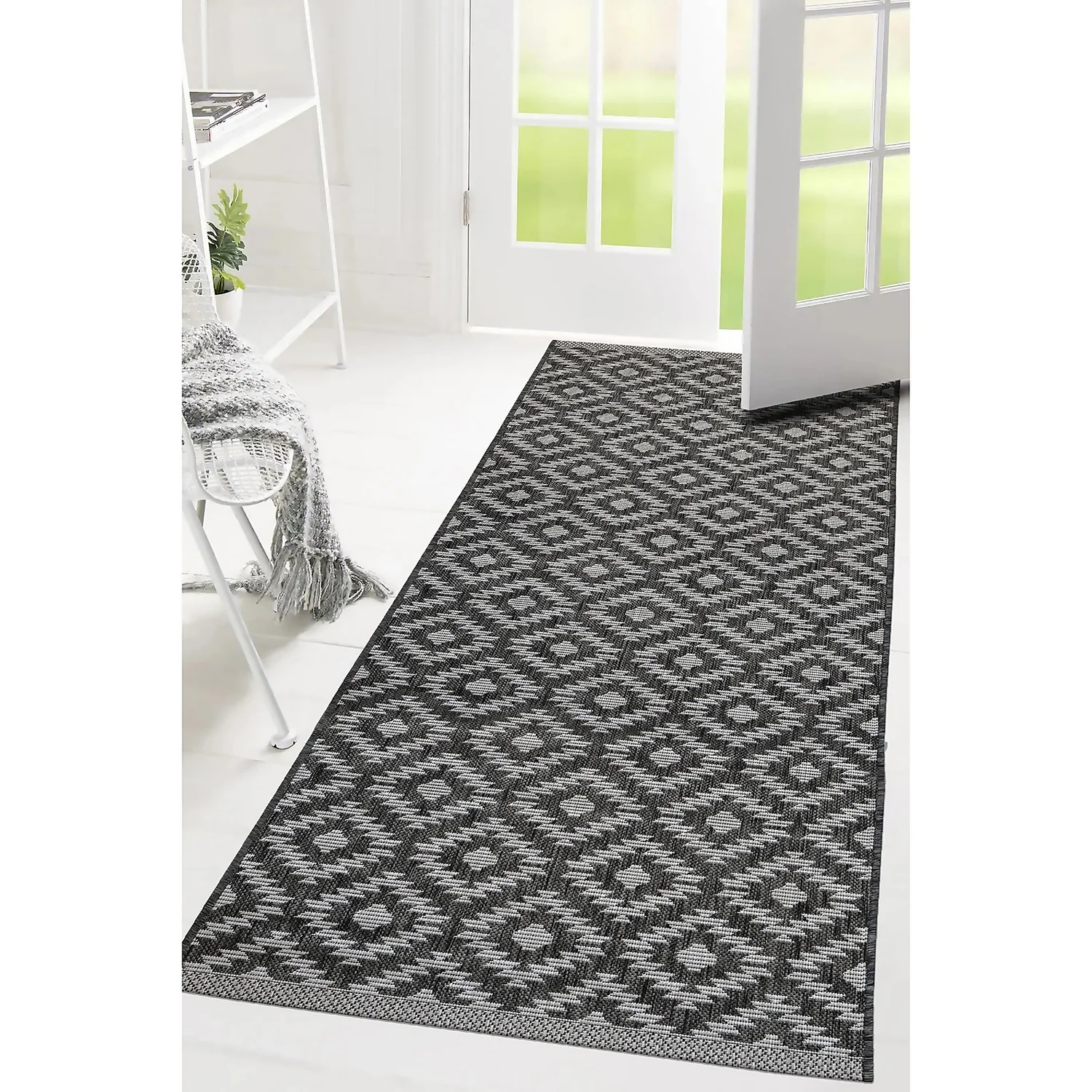 Indoor Outdoor Geo Runner - Silver - 67x200cm 5 Indoor Outdoor Geo Runner - Silver - 67x200cm - Image 3